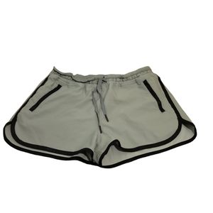 Lululemon Spring breakaway short